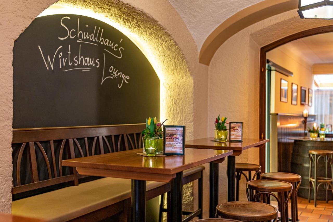 Schudlbauer'S Hotel-Restaurant-Bar Braunau am Inn Zewnętrze zdjęcie